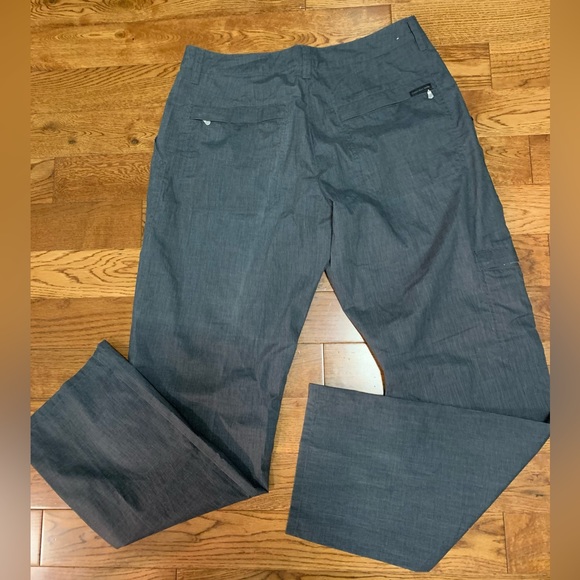 Calvin Klein Pants with zipper pocket details. Sz 32 - Picture 2 of 4